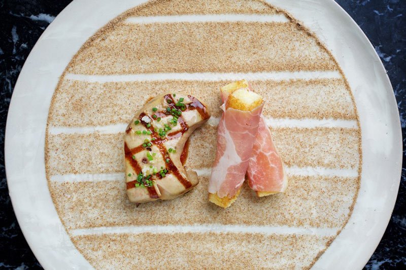 The 2019 Washington, DC Michelin Guide is here! 🍽 🍾. There are 16 restaurants in Washington, DC that have earned highly coveted Michelin stars: bit.ly/2dQLiw6