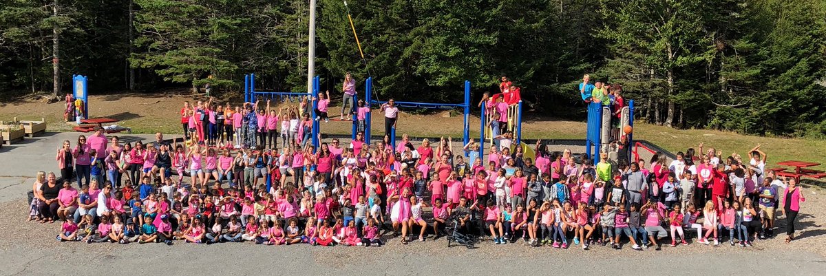 We stand up against bullying @bellprk! #Pinkday  @HRCE