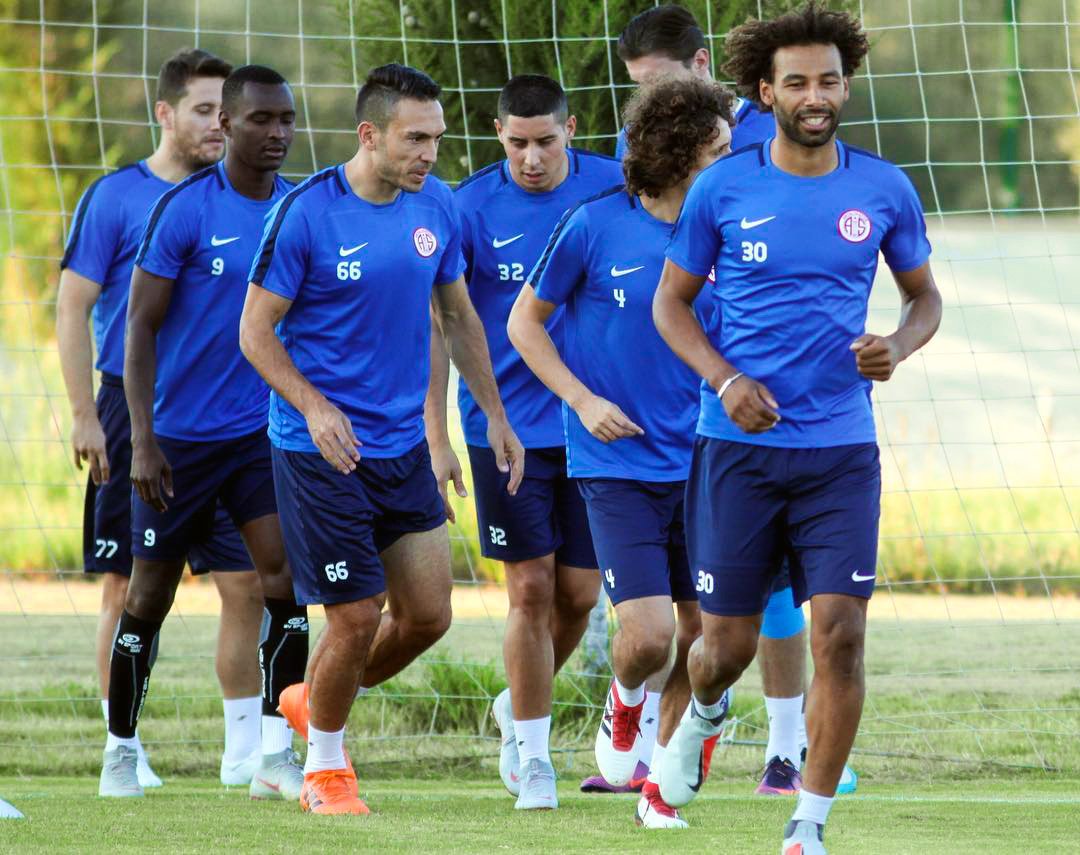 Barradabdel's tweet photo. Continue preparations for the next game 💪
#Antalyaspor  🔴⚪️ https://t.co/iOALgEqZpe