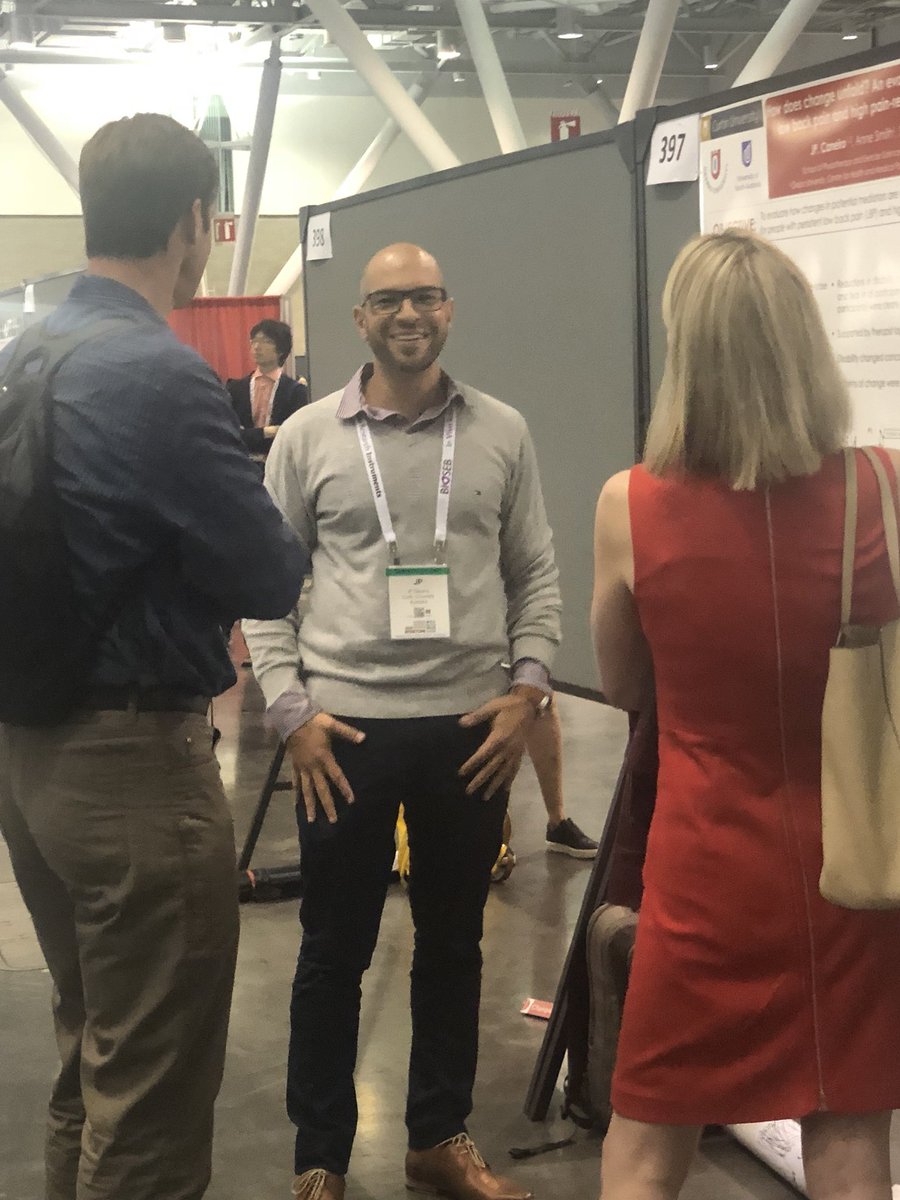 SarahHaagPT's tweet image. @jpcaneiro doing a great job sharing his info with the crowds at #IASPconference  @PeteOSullivanPT @bodyinmind