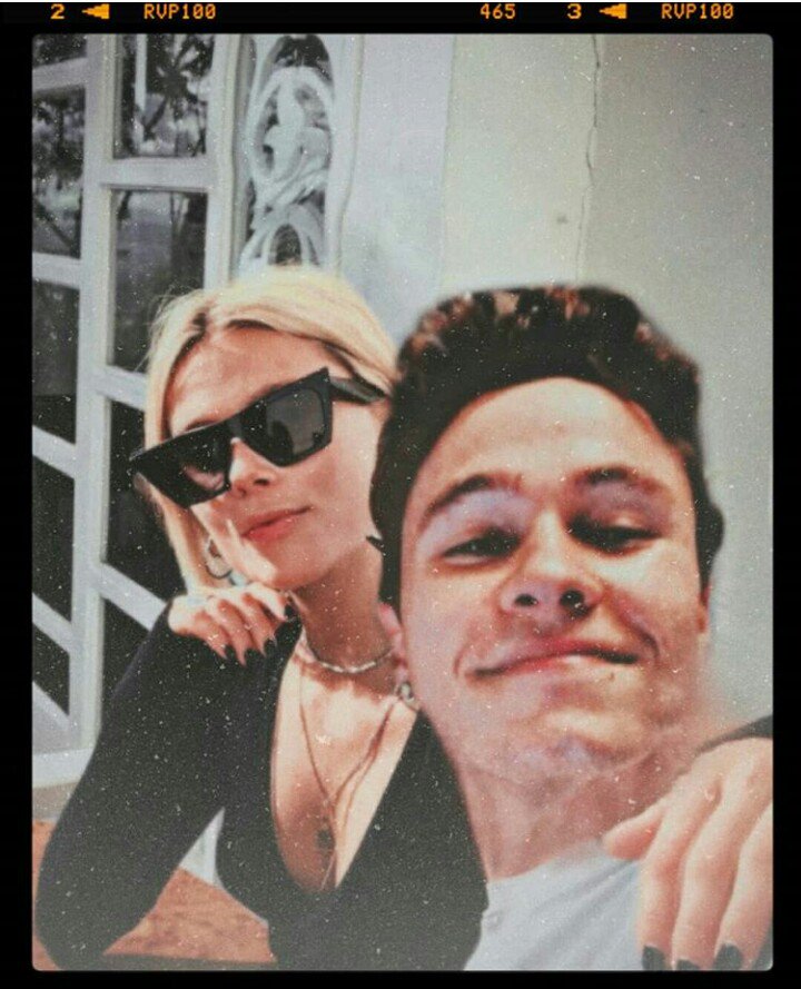 SimonAlva_X's tweet photo. Te amo mi amor ❤😍 https://t.co/rJcxcIj8kb
