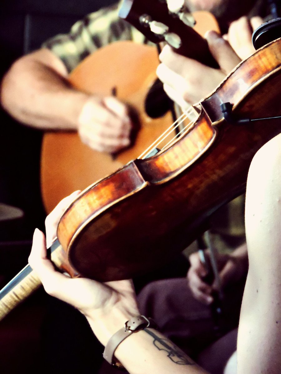SlainteOakland's tweet photo. Thursdays are about the music! Come for the food and drinks, stay for some traditional Irish music! 7pm every Thursday #tradthursday #ThursdayMotivation #irishmusic #bayareairishcommunity #music #whatsthecraic #Oakland https://t.co/GP4CCIB8wD