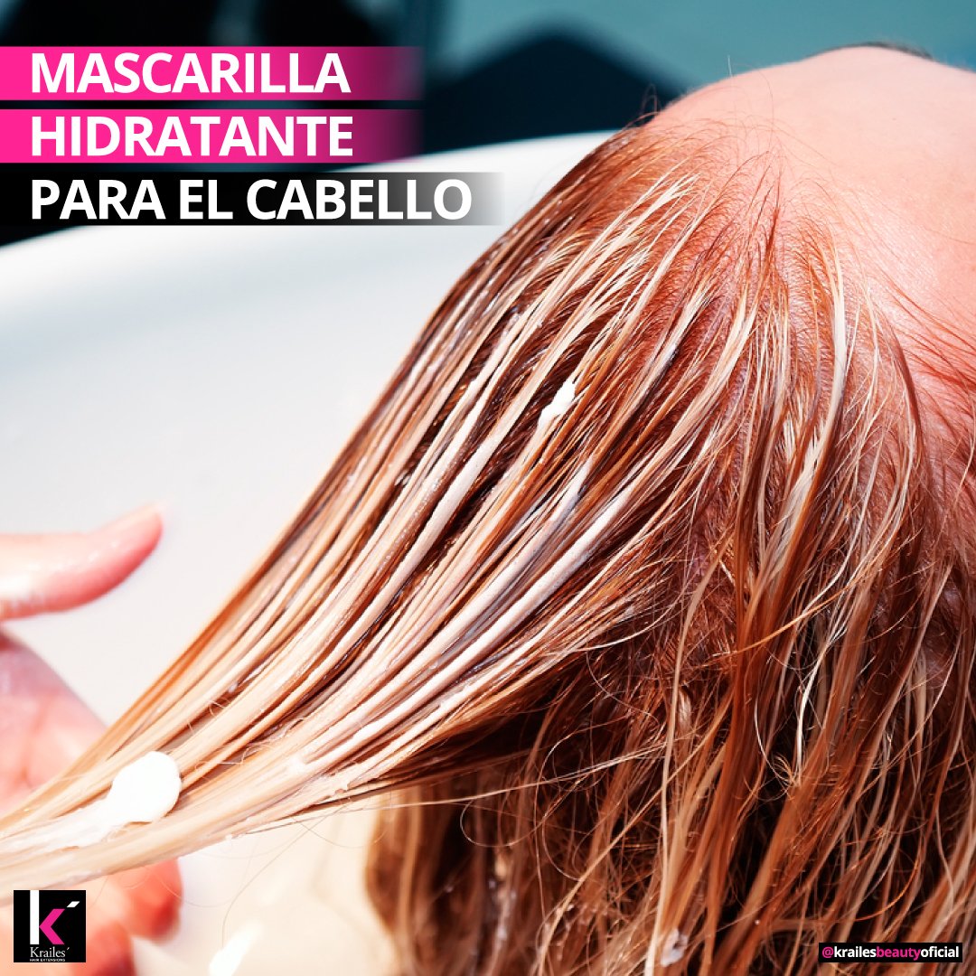 Ingredientes: 2 huevos, 1 banana, 1 cucharadita de aceite de oliva, 3 cucharadas y una cucharadita de yogur sin sabor. Preparación: Mezcla los ingredientes y aplícalo a tu cabello antes de lavarlo. Déjalo 30 minutos. Enjuaga con agua fría y lávate el cabello normalmente.