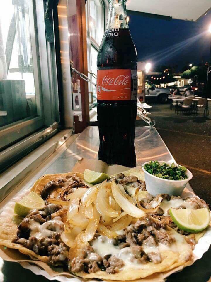 WorldFoodNet's tweet image. Tú, yo y esto, piénsalo. 🔥❤️🌮