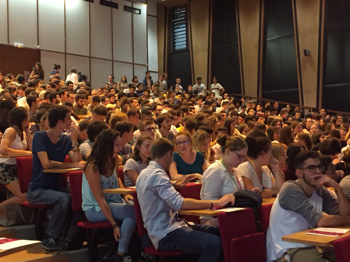 BordeauxINP's tweet photo. Bordeaux INP accueille les 1A ! Bienvenue à tous 😀 (Cc @ENSEIRBMATMECA @ENSC_Bordeaux #enscbp #enstbb #ensegid #LaPrepaDesINP) https://t.co/8iimcBCiVM