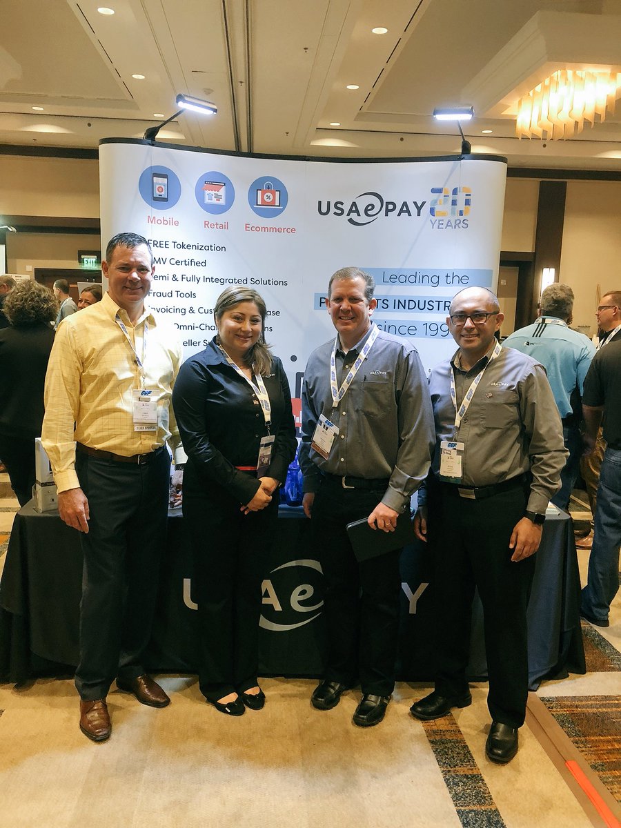 usaepay's tweet photo. Thank you @payaHQ for stopping by our booth. #WSAA2018 https://t.co/HYUcgikoUo