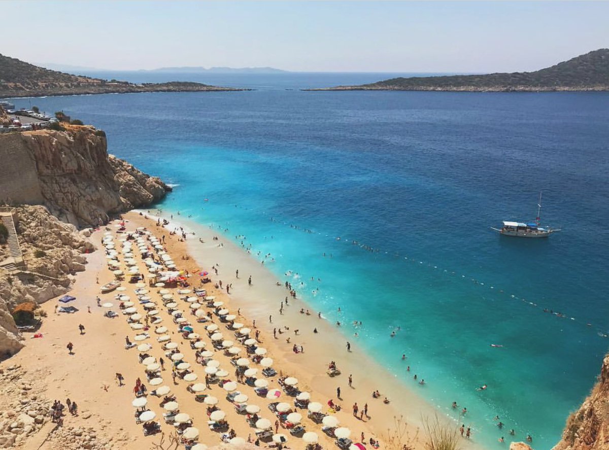 BltEda's tweet photo. Beni şu hayatta Kaş'ta olmak kadar mutlu eden çok az şey var https://t.co/CzBcsxgqbI