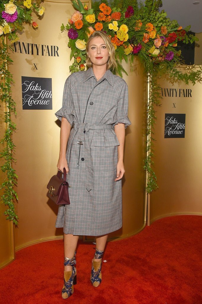 Last night at the @VanityFair Best Dressed List event. Wardrobe by @31philliplim 🙋🏼‍♀️ https://t.co/Vi6tCIpsgE