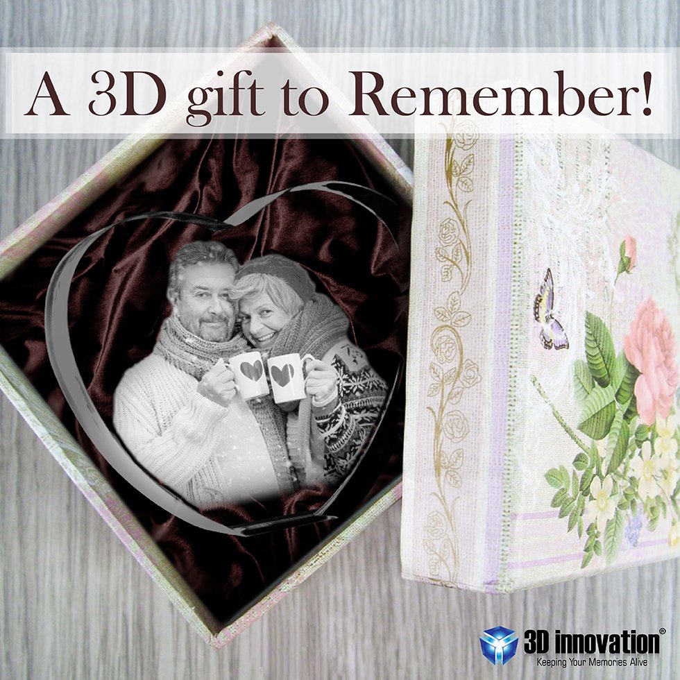 3dincrystal's tweet photo. Visit our webpage https://t.co/PlI8KR1CEI, and we'll bring your pictures to life! #gift #3dmasterpiece #handmade #giftideas #family #gifts https://t.co/oq1smbuABY