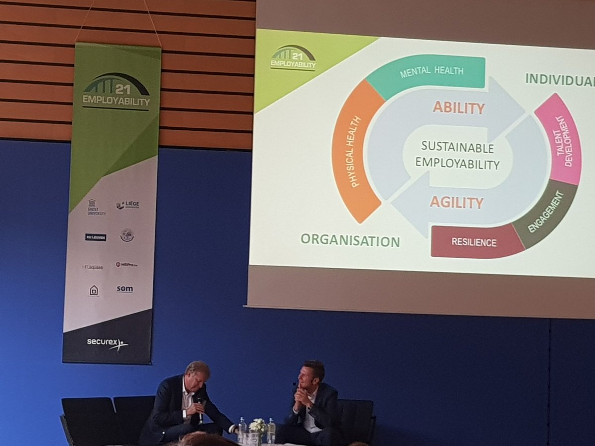 HerminaVC's tweet photo. @fvandersijpe sluit het #employability21 congres af. Met een heldere boodschap: zorg ervoor dat mensen langer 'Willen' werken. Creëer werkbare condities. Voor iedereen. Zo creëer je inzetbare werknemers! https://t.co/tgl5uikIfu
