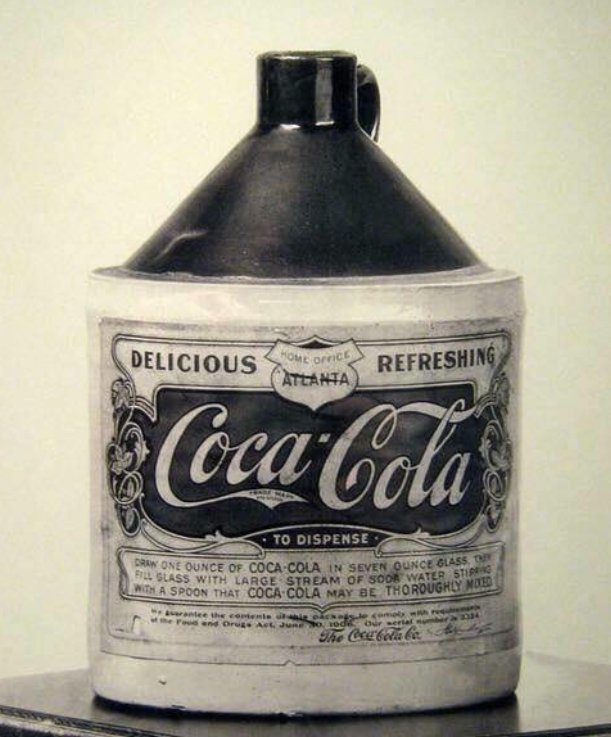 #TBT 
This is the very first publicly sold bottle of Coca-Cola
It contained 3.5 grams of Cocaine!!!
#branding #brandhistory #cocacola #brandmarketing #marketing