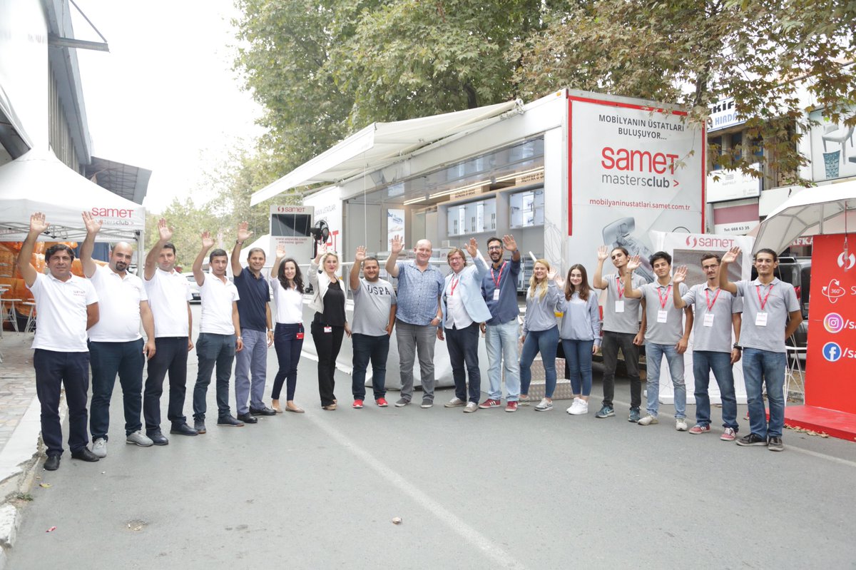 SametGroup's tweet image. SAMET Mastersclub "Mobilyanın Üstatları Buluşuyor" etkinliğimizi sonlandırdık. 16 Nisandan başlayarak bugüne kadar 53 ilde 68 noktada 10.000'den fazla mobilya üstatlarımızla buluştuk. Gittiğimiz her noktada bizlere yardımcı olan ve yalnız bırakmayan üstatlarımıza teşekkür ederiz