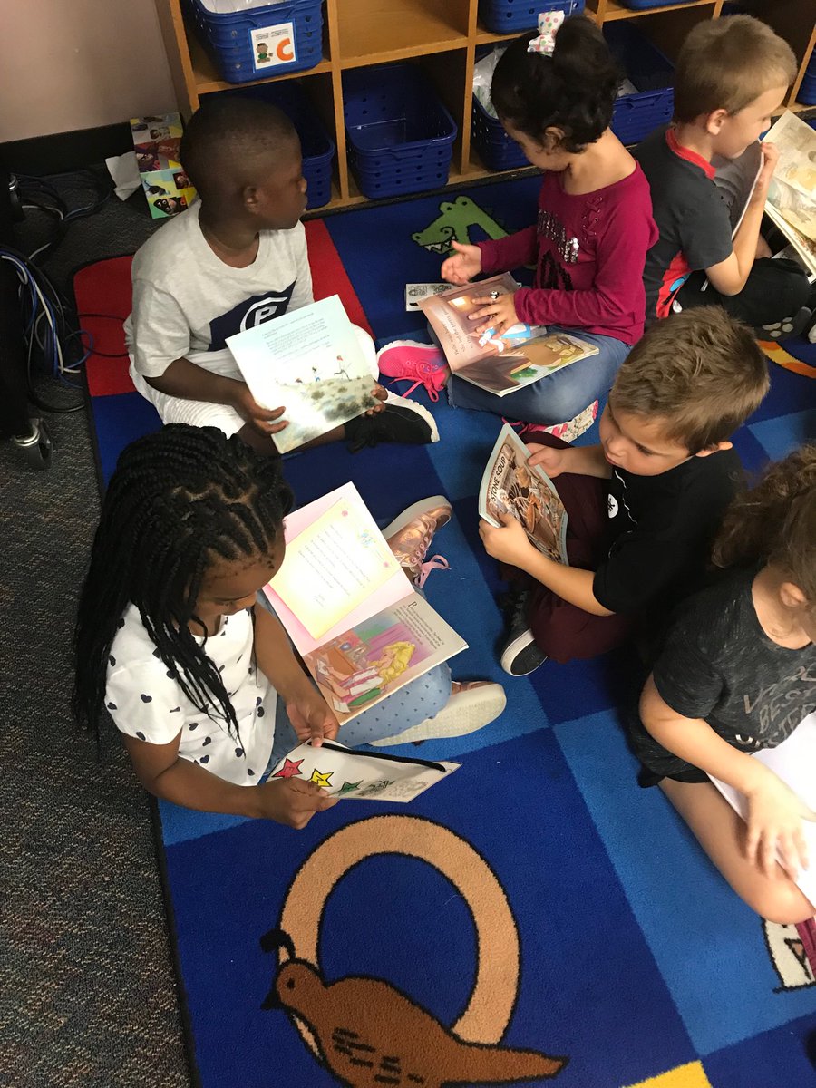Mrs Rose’s kinder class  practicing  retelling strategies using self-selected text.  #loveclp