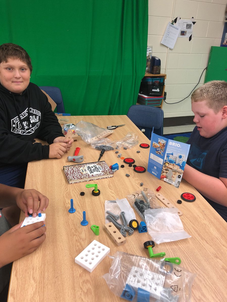 UPSLibrary's tweet photo. Grade 7s building with our new BRIO kits. @JamesLangner @hagsy76 #followinginstructions #asexcitedaskindergartens https://t.co/ReJCDVWdWI