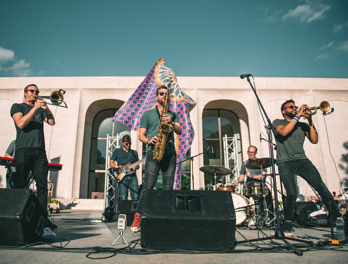 huntertonesband's tweet image. Fall touring starts next weekend!! @LevittDayton, @CityWineryNSH and @rumbacafeoh in Columbus are up first 😁 Details and tickets at huntertones.com/shows!
📸: Justin Mohlning