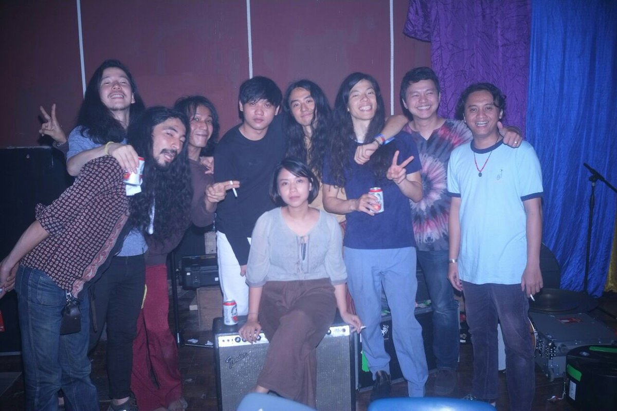 Arigatou! <a href="/kikagaku_moyo/">Kikagaku Moyo/幾何学模様</a>