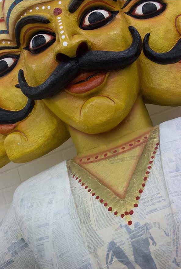 ElasticSystem's tweet image. #ThingsDiscoveredAtTheBritishLibrary – a huge multi-headed sculpture left over from some exhibition I think.