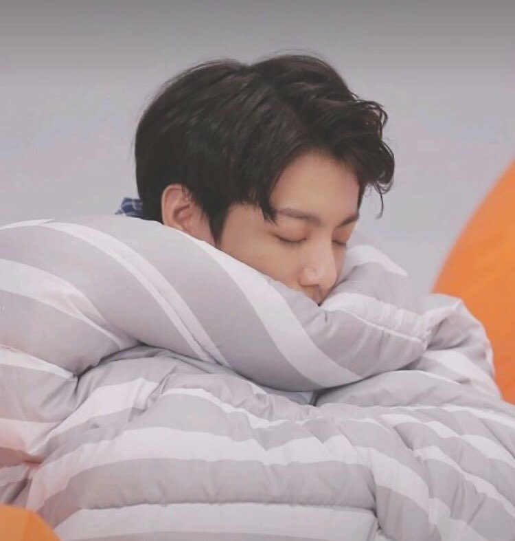 FUFU64747057's tweet image. ❤︎🐰친구探し🐰❤︎

 🇰🇷 同ペン，他ペン◎

 🐰 中部 army

 🇰🇷 グクよりのall

 🐰 03line

 🇰🇷 ARMYさんと絡みたい❤︎
       仲良くなりたい🐰

#ARMYさんたちと繋がりたい
#armyいいねしてくれた人全員フォロー
#armyさんたちと猛烈に絡みたいのでRTしてくれた方フォロー