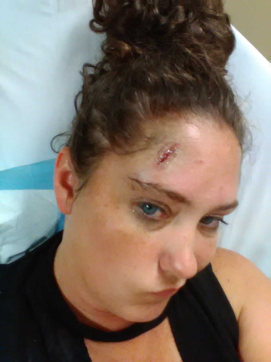 sprintcargirl's tweet photo. @KuemperMikey I feel your pain Kraig...happened to me at Gold Cup! https://t.co/lZNKRngCgd
