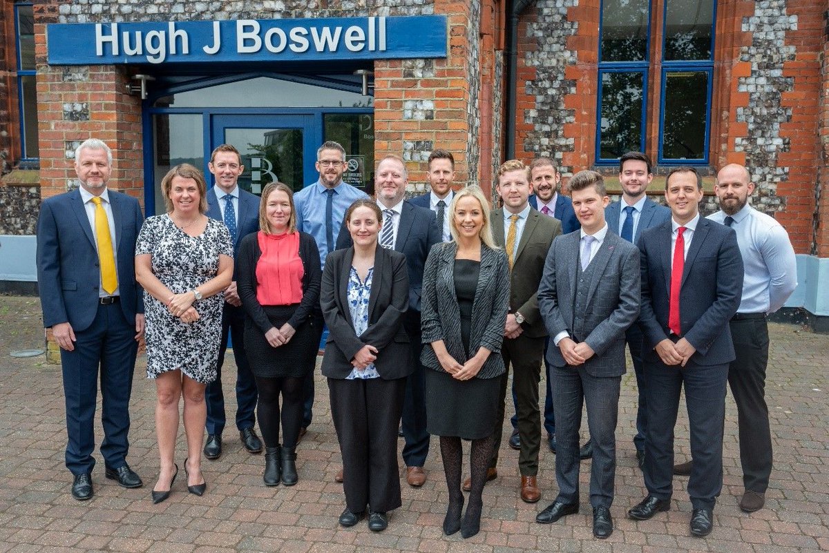SuffolkWire's tweet photo. Hugh J Boswell celebrate 40 years of aftermarket insurance https://t.co/N37HJeTas0
@HughJBoswell #insurance #aftermarket #commercialinsurance #localbusiness #Suffolk #businessinsurance https://t.co/vGytFBhHyQ