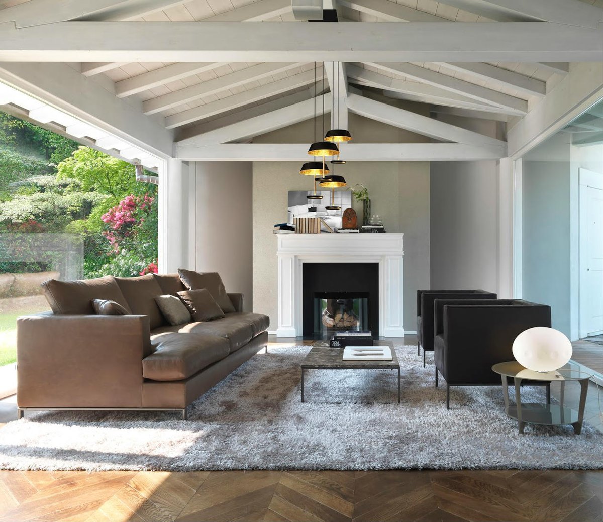 stillucestore's tweet image. *Egoluce Spirits* lampada a sospensione a Led in alluminio disponibile nel colore bianco o nella finitura nero/foglia oro, completa di alimentatore e rosone singolo. Una sospensione per creare composizioni originali. 
bit.ly/EgoluceSpirits…

#StilluceStore #Egoluce #Spirits