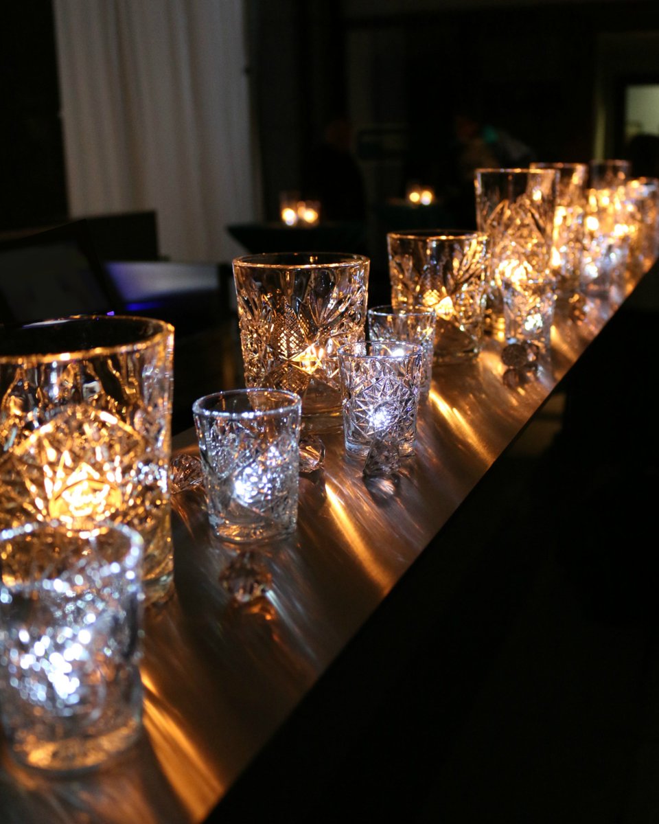 All of the lights. ✨ #BLDGYourEvent #Events #ChicagoEvents #Chicago #LightItUp #TwinkleLights #EventSpace #WeddingSeason instagram.com/p/BnpJPoXhmgS/