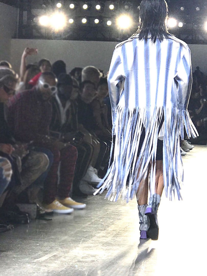 4ChionLifestyle's tweet photo. C Plus #SS19 #NYFW #fashion #style #beauty #runway #4ChionStyle #DanielChimowitz #CPlus #Fbloggers https://t.co/xLq8ZnWUWH