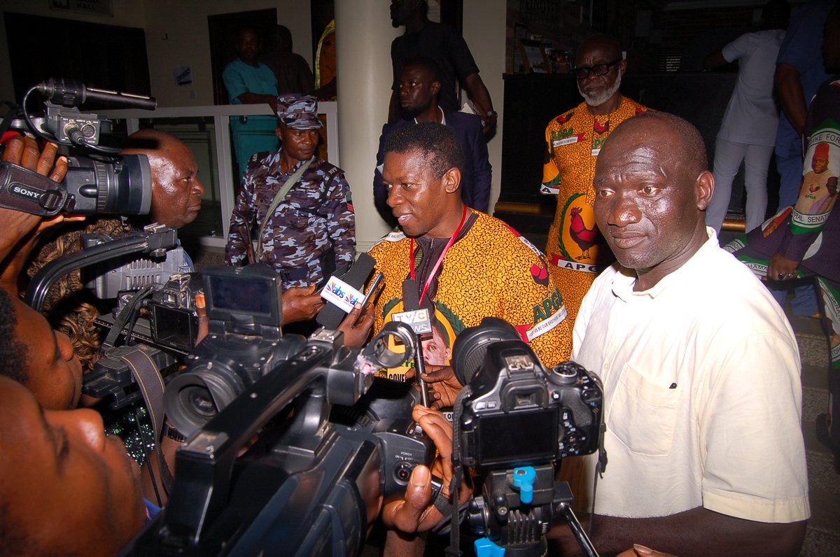Kanu4governor's tweet photo. would always remain loyal to the party no matter the circumstances and assured imolites that  human capacity development,  education and provision of electricity would be on the front burner of his developmental policies. 
#DanielKanu #governor #imostate @apgahq #nkeabunkeanyi https://t.co/LTiniFALLG