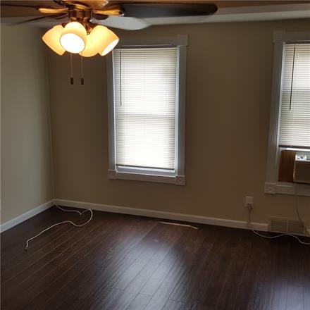 MichelleRemaxNJ's tweet photo. Recently updated 2 bedroom rental in New Brunswick, close to Rutgers, RWJ and the train station! #REMAX #REMAXDIAMOND #NEWBRUNSWICK #RUTGERSRENTAL #MICHELLERIZZO #MARCRIZZO #NJRENTAL https://t.co/pggtZFEwLm