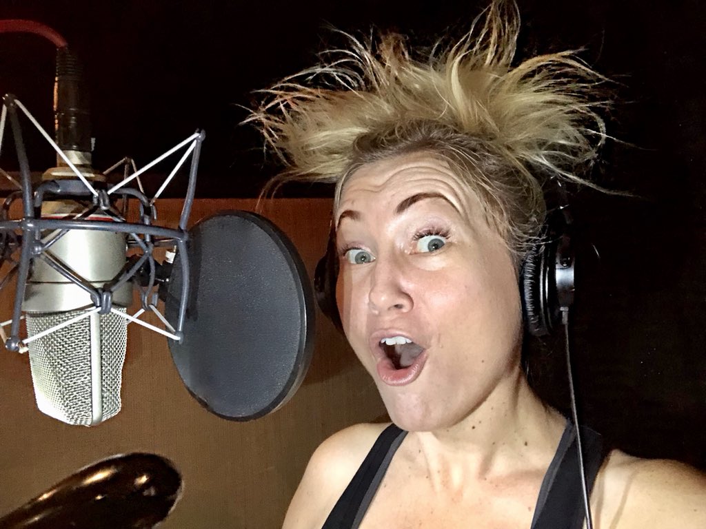 Shelly Shenoy 🎬🎙 (shellyshenoy) Twitter