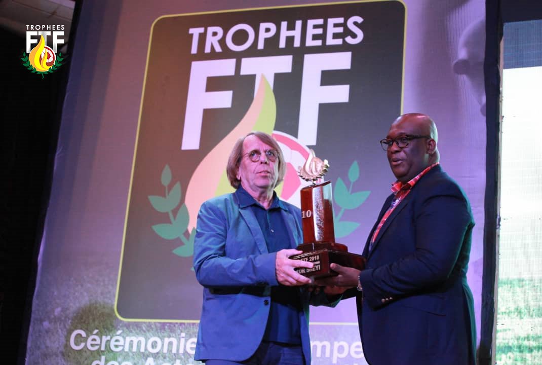 TropheesFTF's tweet photo. Revivez en images, la grande soirée de récompense des acteurs du football togolais sur notre page Facebook ici 👉 https://t.co/wAGUTjo2rR
#TropheesFTF2018 #Team228 #TgInfo https://t.co/iUI3wkFT0j