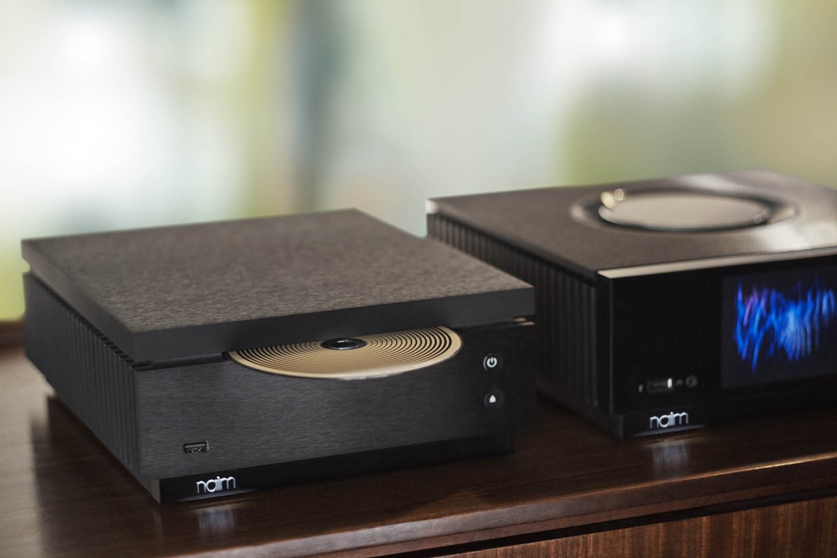 NaimAudio's tweet image. A Uniti Core can be fitted with either a HDD or SSD up to a capacity of 8TB. This would be enough to store over 100,000 tracks. Would that cover your collection? #NaimAudio #GoDeeper