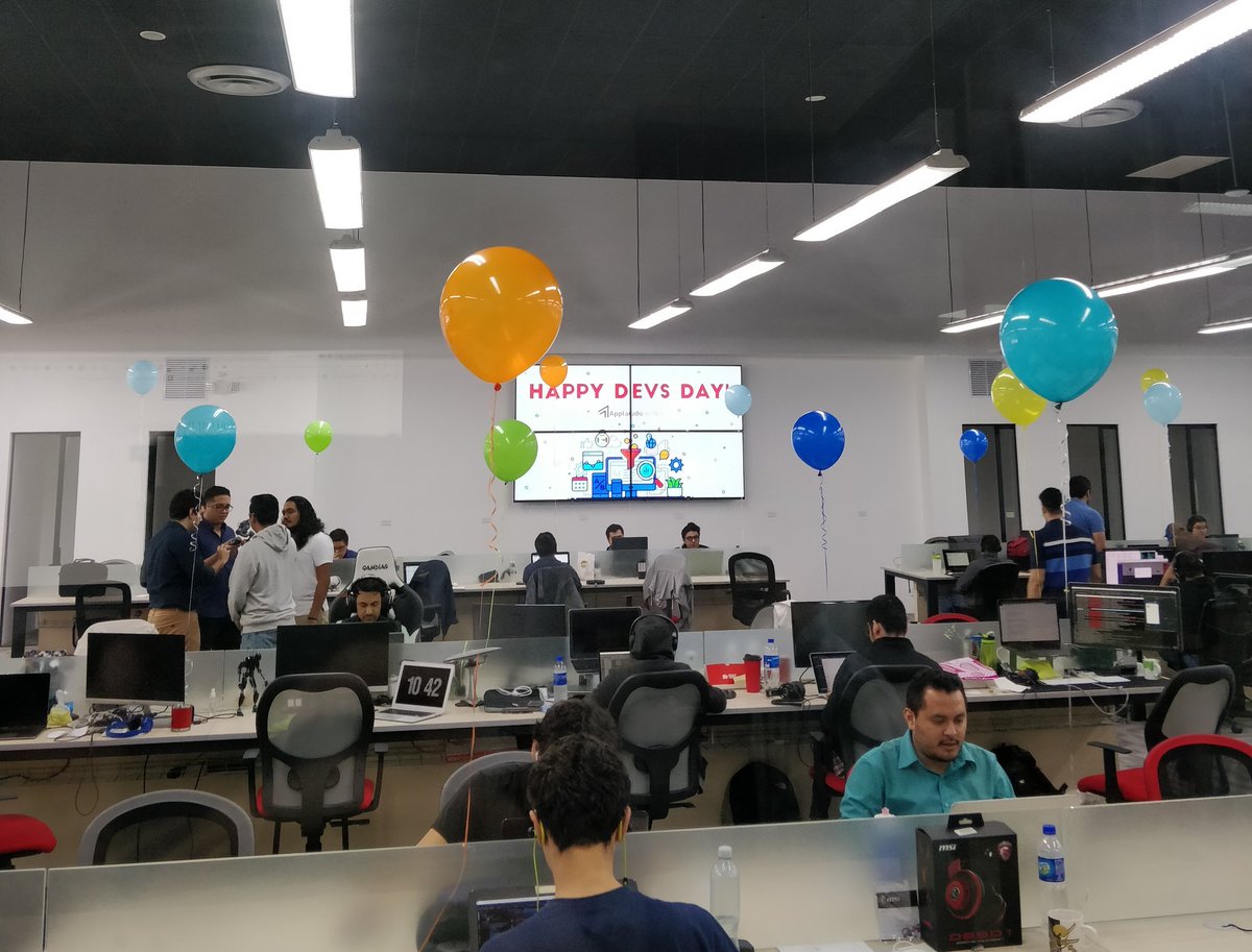 ricardoerl's tweet image. #DevelopersDay @applaudostudios