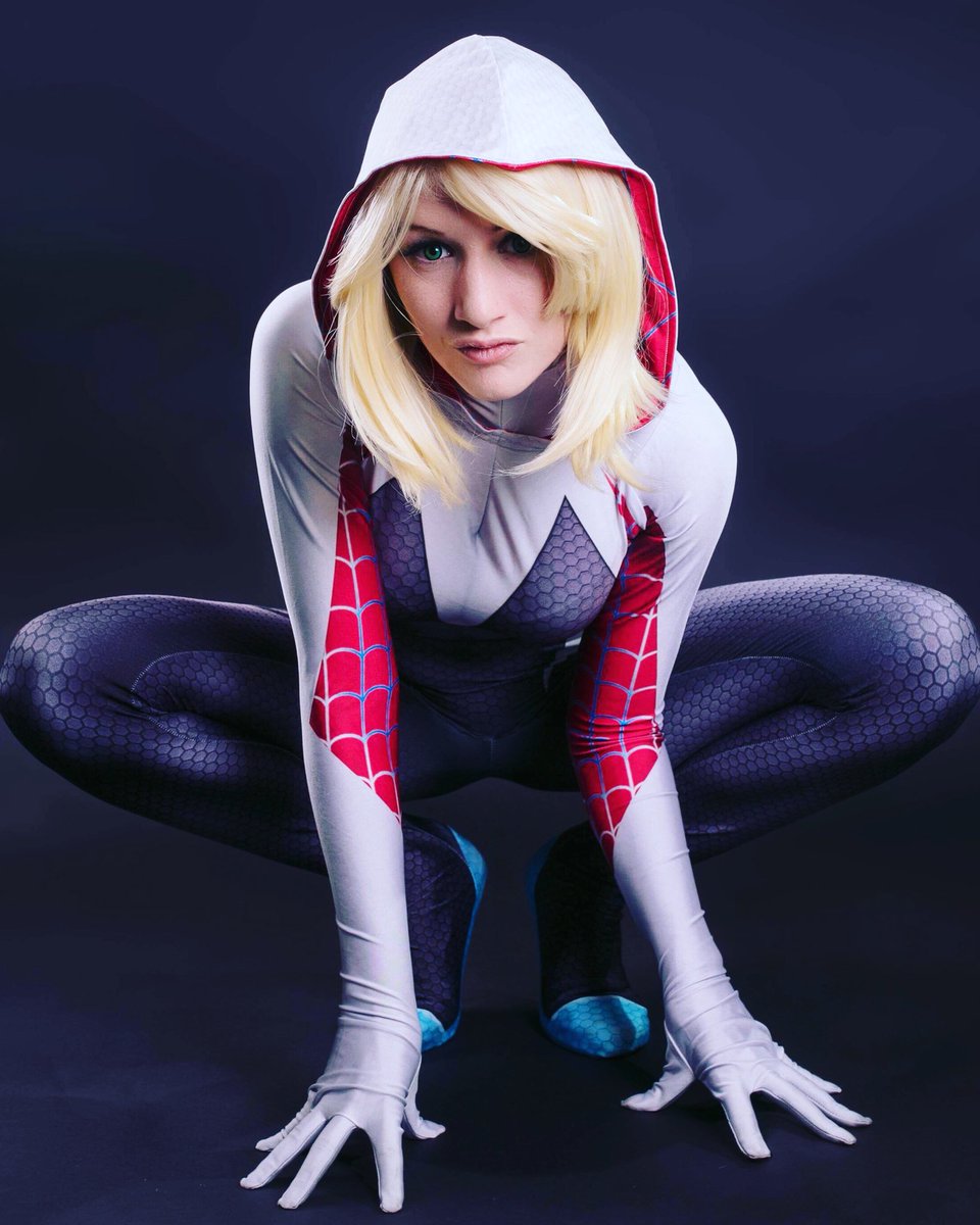 EricaMuseActs's tweet photo. More Gwen! I just love how these turned out! โค๏ธ Thank you Scott Fischer! #cosplaygirl #spidergwen #spidergwencosplay #ericamuse #cosplay #bodysuit #nerdygirl #geekgirl #gwenstacy #gwenstacycosplay #spiderman #spidermancosplay #cosplaymodel #starsofcosplay #marvel #marvelcosplay https://t.co/sKaxm0RyIA