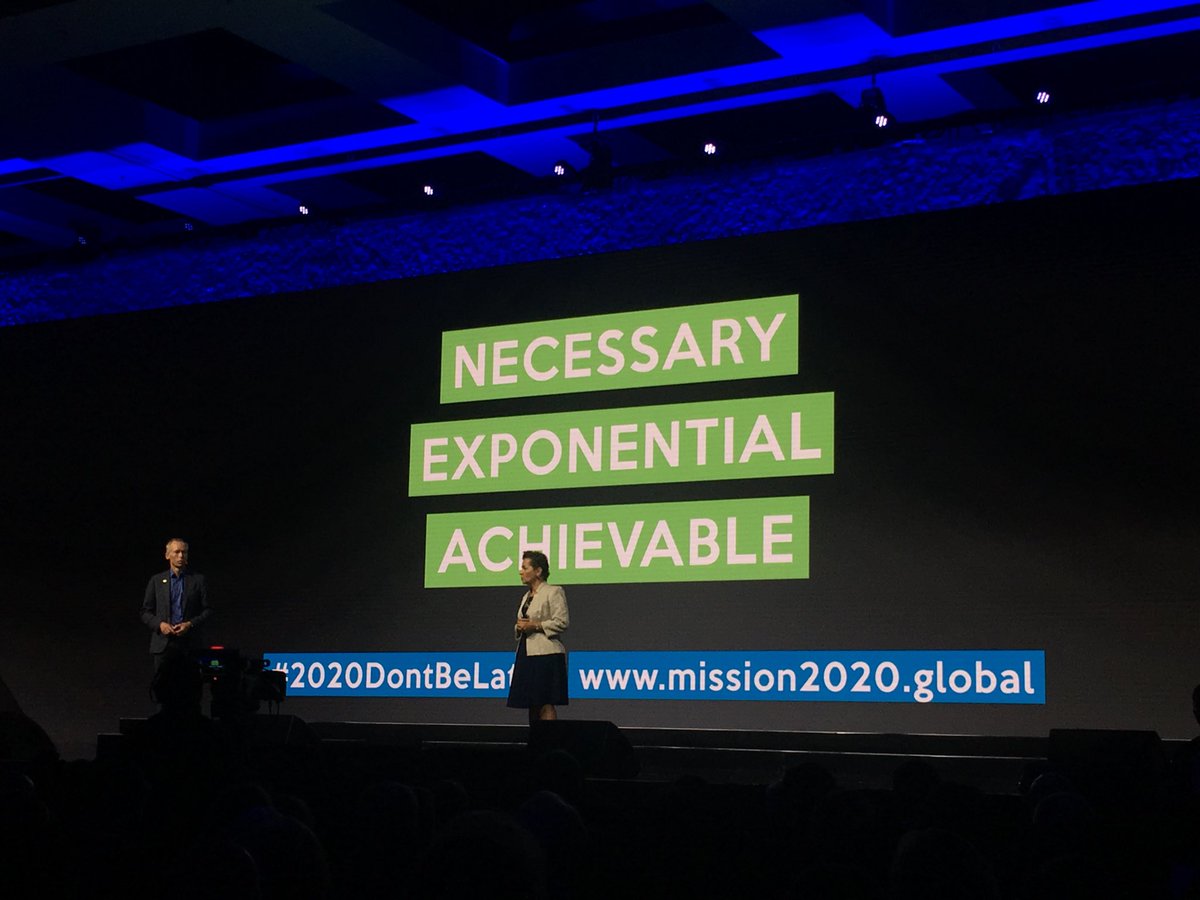AliciaDanielsU's tweet image. #ExponentialTransformation #StepUp2018 #GCAS2018 #2020DontBeLate