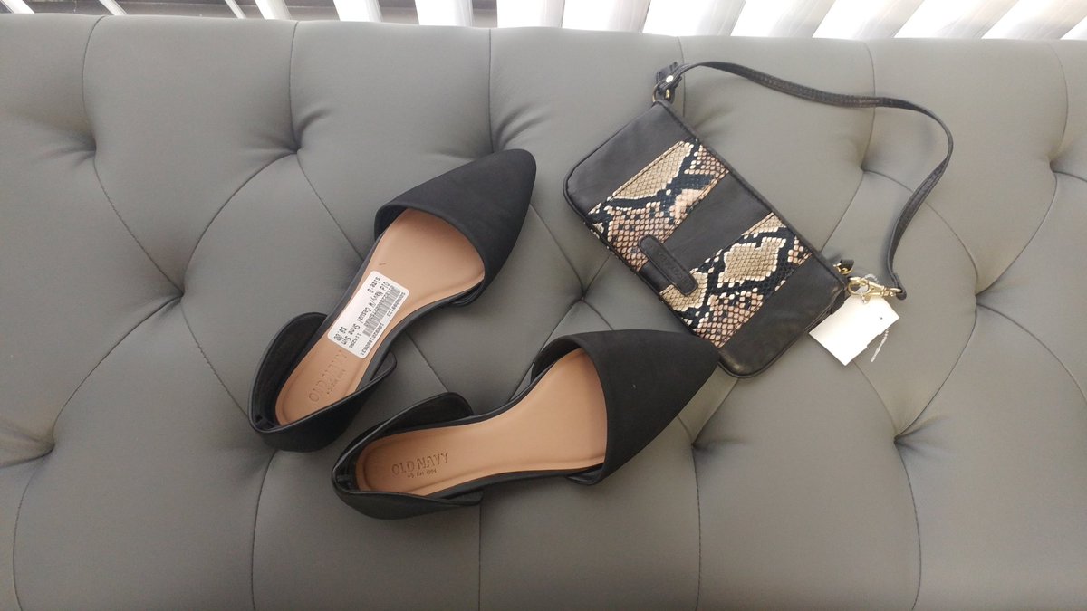 jes_webster's tweet photo. Some fab finds at plato's closet today! @LaurelAET @AETGroup #aetsustychallenge https://t.co/6CyGiIc8RP