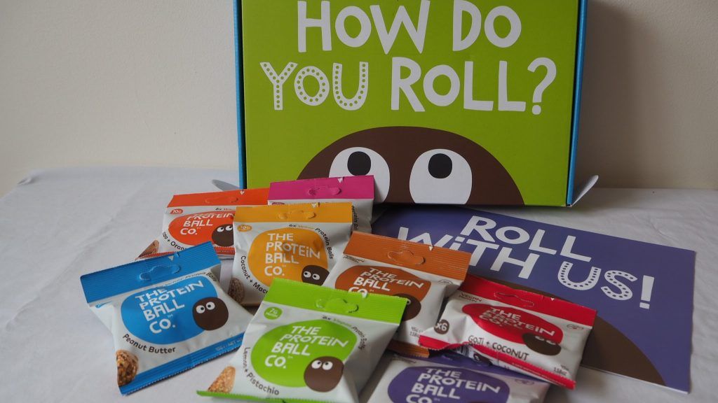 AmyJoannaTaylor's tweet photo. @theproteinball have a delicious range of protein treats, my favourite? Goji and coconut! Check out my review of the range here https://t.co/6rL9yz89W4 🍴 @sotonbloggers #ukbloggerrt https://t.co/L7tzXD2I66