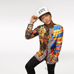 industrybattle's tweet photo. Who did more for the music industry?

RT for Kim Jinhwan
Like for Bruno Mars https://t.co/UuCBvmWofx
