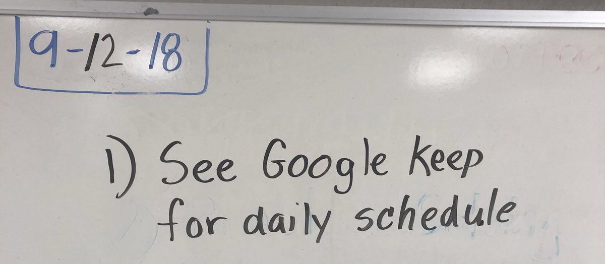 RoleMunoz's tweet photo. Can you say #flippedclassroom. #students walk-in to a daily #agenda for their #learning. Mr. Espinoza providing students w a #21century classroom. #ConnectWithECISD https://t.co/r1Nhx7P2D2