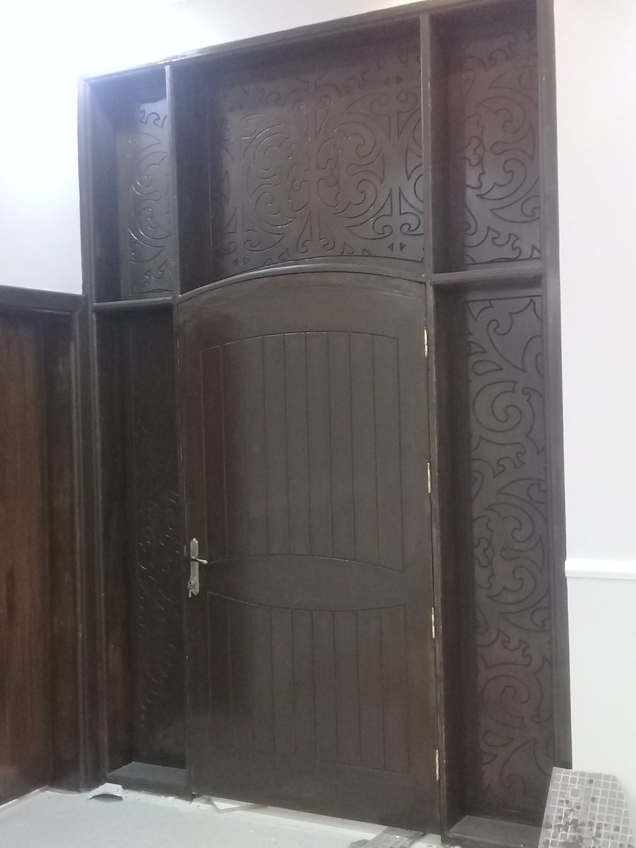باب خشب دیکور