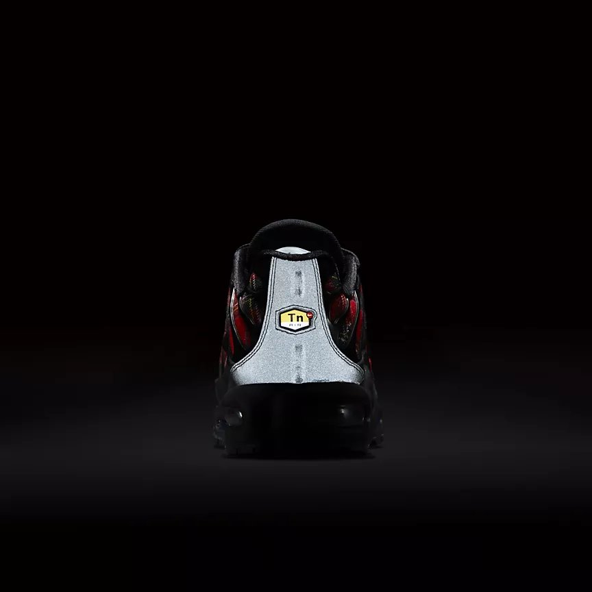 sneakersteal's tweet photo. NEW💥

Women's Nike Air Max Plus TN SE Tartan https://t.co/s229aUdlDg https://t.co/3JUdwGCTE2
