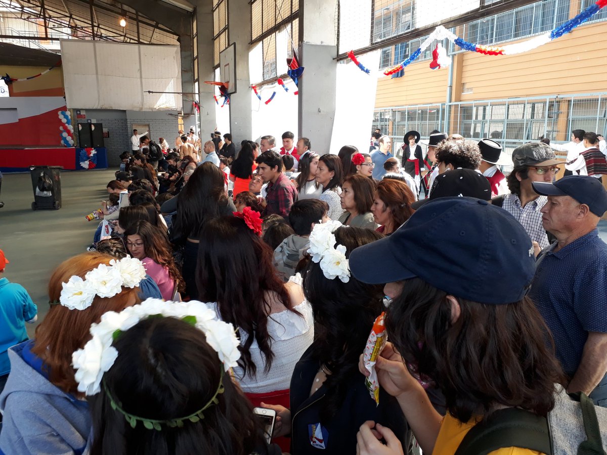 liceocytec's tweet photo. Liceo Ciencia yTecnología celebra las Fiestas Patrias. Viva Chile!!! https://t.co/7CGBri8sPr