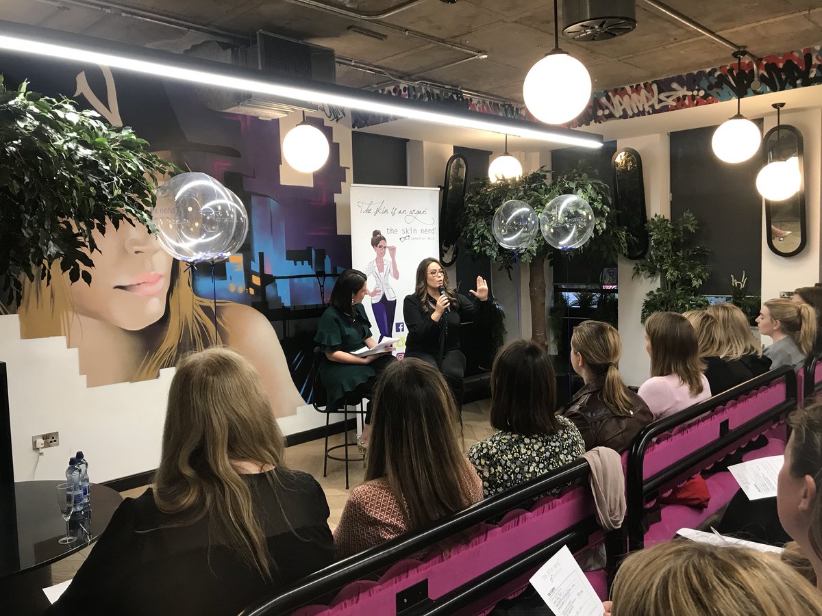 irishtatler's tweet image. Bubbles and books in hand as Jennifer takes the stage! Tweet us your questions for the @theskinnerdIRE! #ITNerd #Nerdettes @IconicOffices @publicityloft @DermalogicaUK @YonKaUSA @imageskincareIE