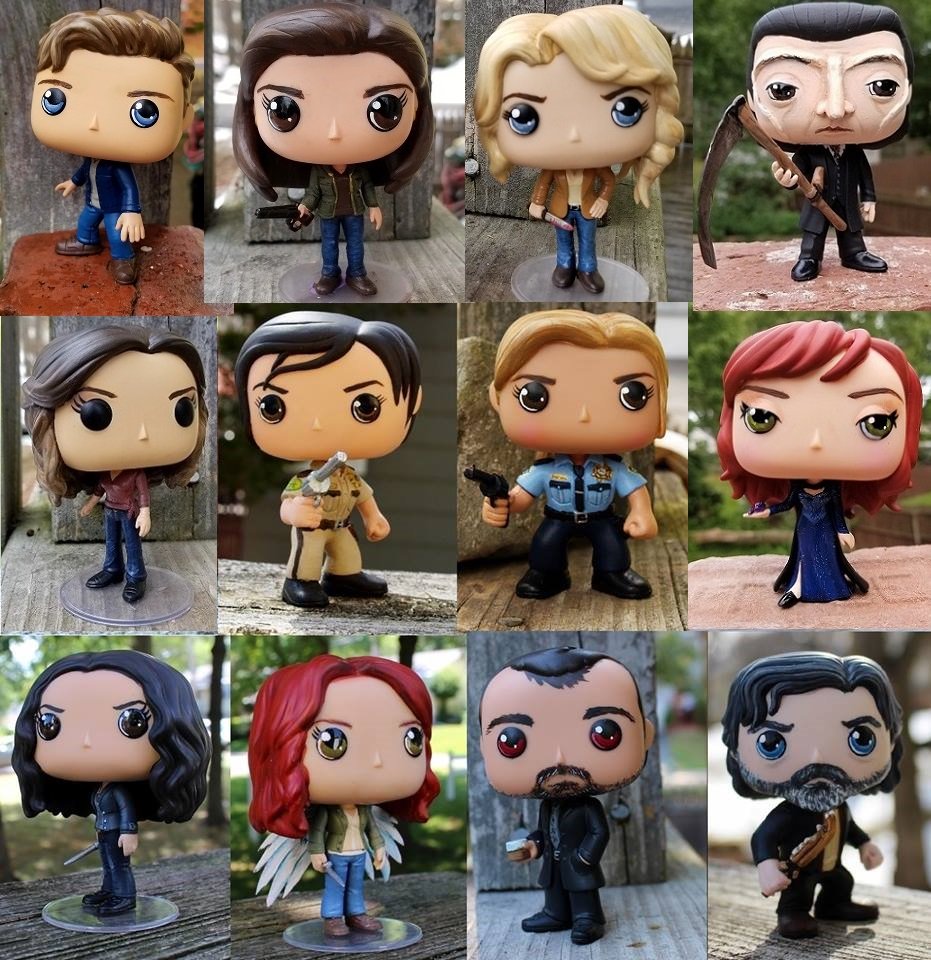 Happy #SupernaturalDay ! Without this show I would probably not have gotten into doing this! <a href="/WinFamBusiness/">WFB Supernatural</a> <a href="/WinchesterBros/">Winchester Bros</a> <a href="/SPNfreaks/">SPN</a> <a href="/SPNArtShow/">#SupernaturalArtShow</a> <a href="/SPN_Fandom/">Supernatural Fandom</a> <a href="/BestOfSPN/">Kristin</a> <a href="/Pure_Fandom/">Pure Fandom™</a> <a href="/SPNaholics/">SPNaholics Anonymous</a> @SPNcrossroad #customfunkopop #customsupernaturalfunkopop  #FunkoPop