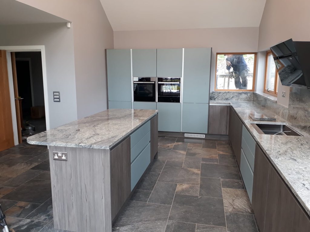 AMD_stone's tweet image. Our latest installation - White Piracema Granite.
Simply Stunning!