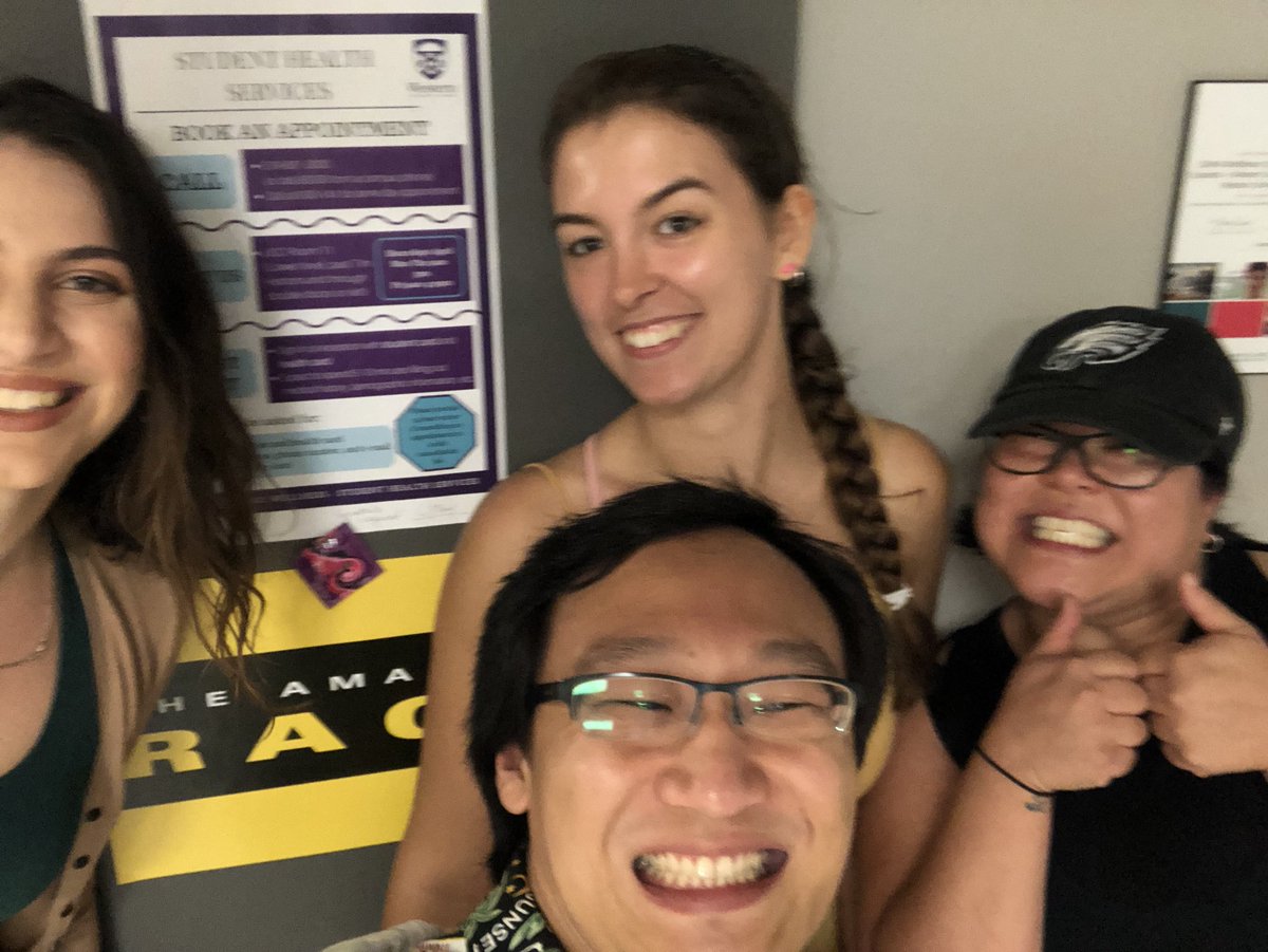 GradcastRadio's tweet photo. @WesternSOGS @WesternU #GradLifeWestern @WellnessWestern @westernuSE https://t.co/zZ6UQA1wwe