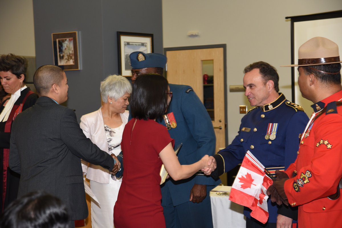 wpgpolice's tweet image. Proud to play host to today&apos;s @CitImmCanada Citizenship ceremony at Police Headquarters. 19 people from 10 countries took the Oath of Citizenship. Congratulations to all! #MyCitizenship #WPSCommunity