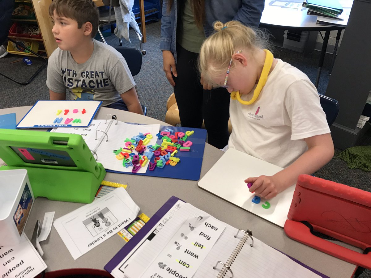 Ms. Maura tweet media