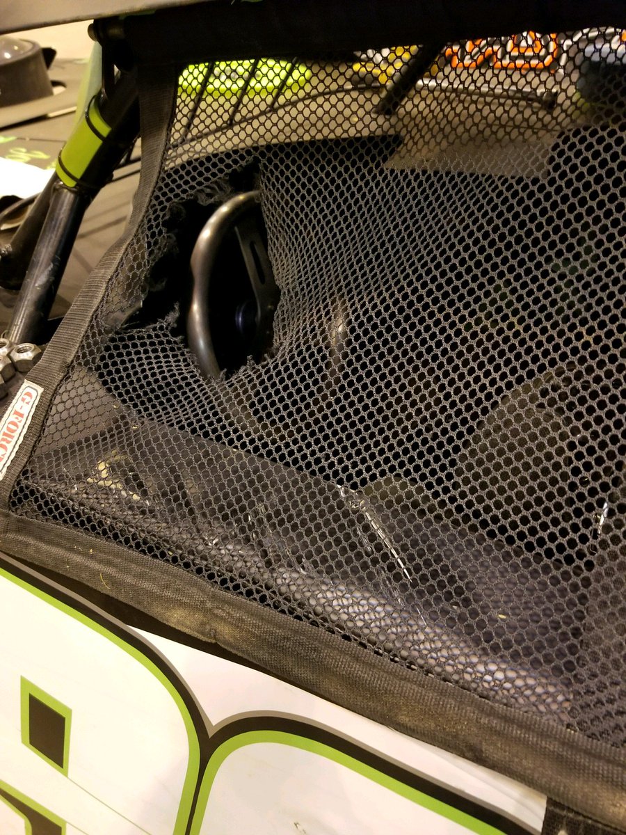 Attacked by a fan blade last year at the dome and still no invite?? <a href="/GatewayDirt/">GatewayDirtNationals | #DirtInDecember</a> <a href="/VP_Racing_Fuels/">VP Racing</a>