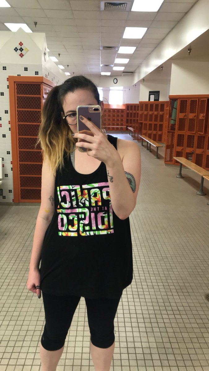 misshalen's tweet photo. i didn’t post tuesday’s #WorkoutAtTheDisco picture, because i was having a bad brain day and felt disgusted by my body. but today i FINALLY remembered to take a pic in the studio. and even though i look like a sweaty one-eared cocker spaniel, i really worked hard today. #PanicCat https://t.co/5Azqe4kk6e